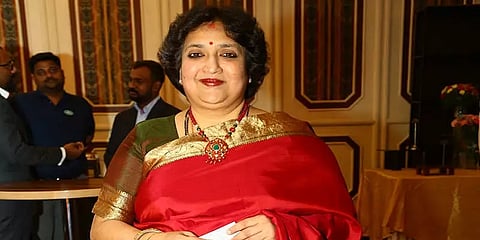 கட்சி தொடங்குகிறாரா ரஜினிகாந்த் மனைவி?