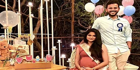 “குழந்தையை பார்த்துக் கொள்வதில் எனக்கும் சம பங்குண்டு” மகப்பேறு விடுப்பு கேட்கும் எம்.பி