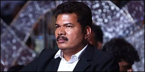 கதை திருட்டு வழக்கு: ’இயக்குநர் ஷங்கருக்கு எதிராக ஜாமீனில் வெளிவர முடியாத பிடிவாரண்டு’