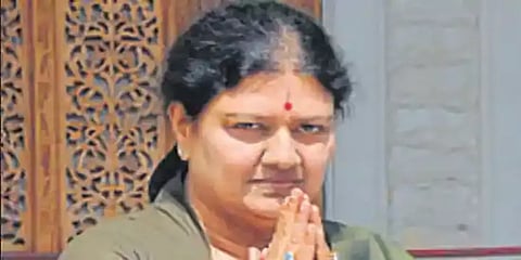 இன்று டிஸ்சார்ஜ் ஆகிறார் சசிகலா: பிப்., முதல்வாரத்தில் தமிழகம் திரும்ப வாய்ப்பு!