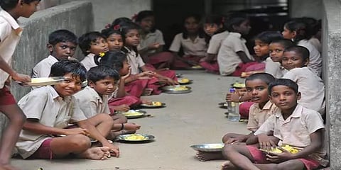 “மதிய உணவு திட்டத்தை பள்ளிகளில் மீண்டும் செயல்படுத்த வேண்டும்” - ஐ.நா.வின் பிஷோ பராஜுலி