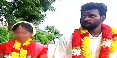 பெண் காவலரை காதல் திருமணம் செய்தவர் தற்கொலை... உடலை வாங்க உறவினர்கள் மறுப்பு