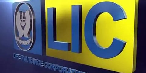 எல்.ஐ.சி. பங்குகளை விற்க முடிவு: நிர்மலா சீதாராமன்