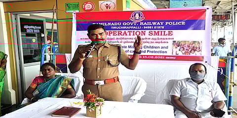 ரயில் நிலையங்களில் காணாமல் போகும் குழந்தைகளை மீட்க 'ஆப்ரேசன் ஸ்மைல்' புதிய திட்டம்