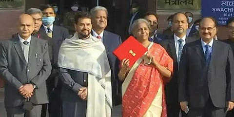 மத்திய பட்ஜெட் 2021 : தமிழக அரசியல் கட்சி தலைவர்கள் கருத்து