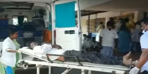 விளம்பரப் பலகை வைக்க முயன்றபோது விபத்து: மின்சாரம் தாக்கி ஒருவர் உயிரிழப்பு