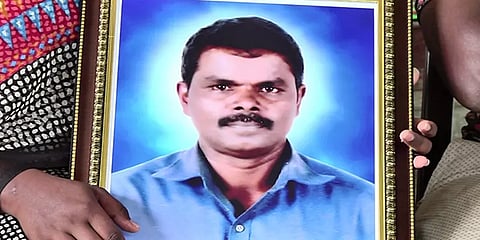 கோவை: வேலையும் இல்லை வருமானமும் இல்லை... குறுந்தொழில் செய்தவர் எடுத்த விபரீத முடிவு