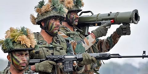 ராணுவத்தினரின் ஓய்வூதியத்துக்கான நிதி குறைப்பு... சவாலை சந்திக்கும் பாதுகாப்புத் துறை!