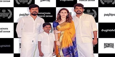 சர்வதேச திரைப்பட விழாவில் ’கூழாங்கல்’- தமிழர் உடையில் கலக்கிய நயன்தாரா–விக்னேஷ் சிவன்