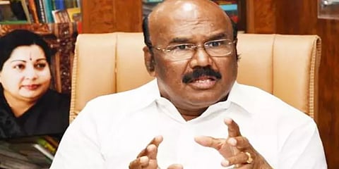 "அதிமுக கொடியை சசிகலா பயன்படுத்தினால் காவல்துறை தன் கடமையை செய்யும்" - ஜெயக்குமார்