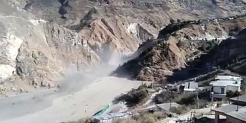 உத்தரகாண்ட் வெள்ளப்பெருக்கு : மோடி, அமித்ஷா, ராம்நாத் கோவிந்த் ஆறுதல்!