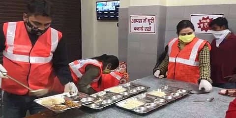 "ரூ.1-க்கு உணவு!" - கவுதம் காம்பீர் திறந்த உணவகம்