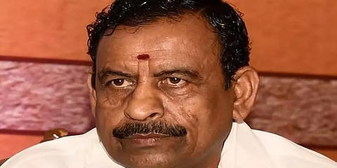 இரட்டை இலையை முடக்க முயன்ற டிடிவி தினகரன் அதிமுக இணைப்பு பற்றி பேசலாமா? - ஓ.எஸ்.மணியன்