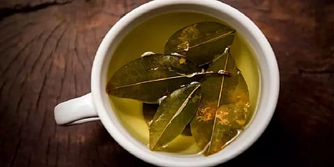 செரிமான பிரச்னை இருக்கா? பிரியாணி இலை டீ குடிங்க... செய்முறை விளக்கம்!