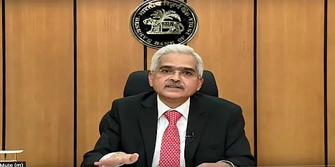 "பெட்ரோல், டீசல் மீதான மறைமுக வரிகளை குறையுங்கள்" ரிசர்வ் வங்கி ஆளுநர் வலியுறுத்தல்!