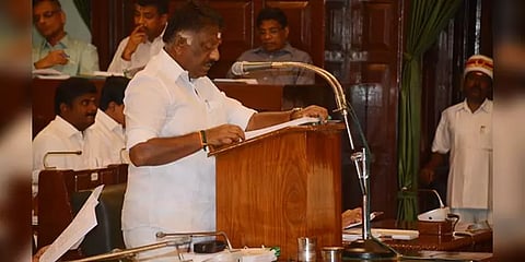 “நாங்கதான் முதலில் பேசுவோம்” - பட்ஜெட் உரை தொடங்கும் முன்பே சபாநாயகரிடம் திமுக வாக்குவாதம்