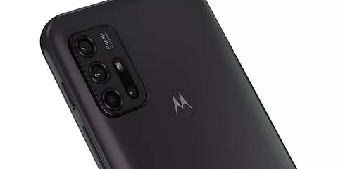 இந்திய சந்தையில் இரண்டு மாடல்களை களம் இறக்கும் மோட்டோ!