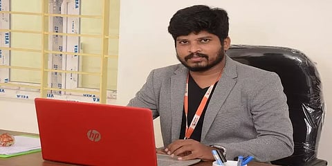 மதுரை: அன்று அரசுப் பள்ளி மாணவர்... இன்று பலபேருக்கு வேலைகொடுக்கும் ஐடி நிறுவன உரிமையாளர்!