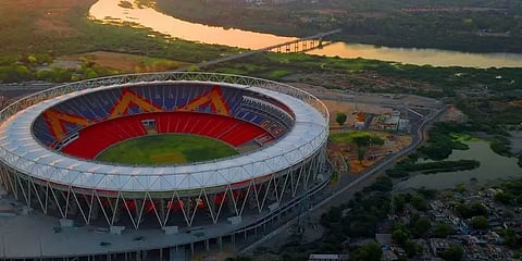உலகின் மிகப்பெரிய கிரிக்கெட் மைதானம் 'நரேந்திர மோடி மைதானம்' என பெயர் மாற்றம்!