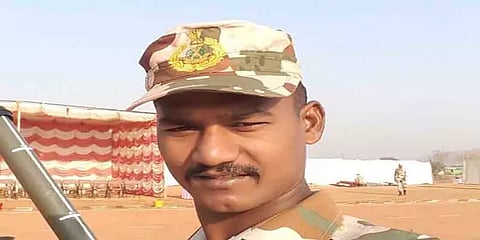 மாவோயிஸ்கள் நடத்திய கண்ணி வெடி தாக்குதல் - மதுரை வீரர் உயிரிழப்பு