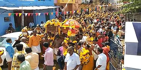 மதுரை: பக்தர்கள் வெள்ளத்தில் முனியாண்டி கோயில் பிரியாணி திருவிழா - களைகட்டிய விருந்து
