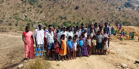 5 கிமீ நடந்து சென்றால்தான் அவசிய தேவையை நிறைவேற்ற முடியும் - தவிக்கும் கிராமத்தின் நிலை!