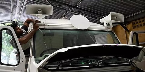 தலைவர்களின் 'சிறப்பு' பிரசார வாகனங்கள் தயாராவது எப்படி தெரியுமா?