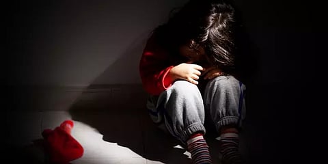 5 வயது சிறுமி பாலியல் வன்கொடுமை.. 17 வயது சிறுவன் சிறுவர் சீர்திருத்த பள்ளியில் சேர்ப்பு