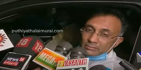 வதந்திகளுக்கு பதிலளிக்க முடியாது - காங். மேலிட பொறுப்பாளர் தினேஷ் குண்டுராவ்