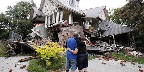 3 முறை சக்தி வாய்ந்த நிலநடுக்கங்கள்; நியூசிலாந்தில் சுனாமி எச்சரிக்கை விடுப்பு