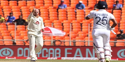 இங்கிலாந்துக்கு எதிரான டெஸ்ட்: பரிதாப நிலையில் இந்தியா!