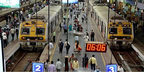 பிளாட்பாரம் டிக்கெட் விலையை உயர்த்தியது ஏன்? - ரயில்வே விளக்கம்
