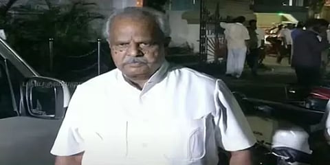 திமுக சார்பில் போட்டியிட சென்னை உயர் நீதிமன்ற முன்னாள் நீதிபதி விருப்ப மனு!