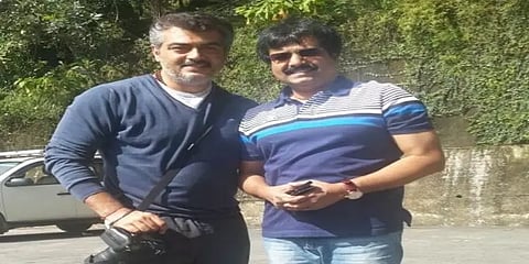 ”தாமதமாக தெரிந்து கொண்டேன்; அஜித்திற்கு மனம் நிறைந்த வாழ்த்துக்கள்” - விவேக் ட்வீட்