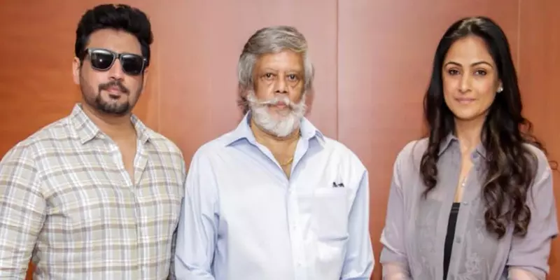 ’அந்தாதூன்’ தமிழ் ரீமேக்கை இயக்கும் தியாகராஜன்: இன்று முதல் படப்பிடிப்பு துவக்கம்!