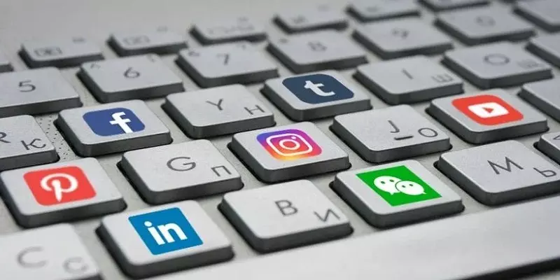 டிஜிட்டல் மீடியாவுக்கு புதிய கட்டுப்பாடுகள்: மத்திய அரசுக்கு கேரள ஐகோர்ட் நோட்டீஸ்!