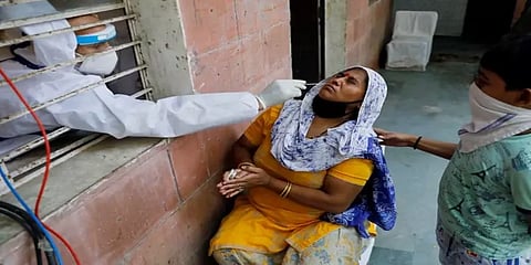 உயரும் கொரோனா பாதிப்பு: உஷாராக இருக்க மத்திய அரசு அறிவுரை