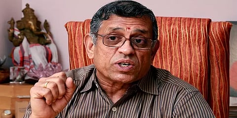 “2 கழகங்களுக்கு மாற்றாக ரஜினி அமைவார் என மக்கள் எதிர்பார்த்தனர்” - துக்ளக் குருமூர்த்தி