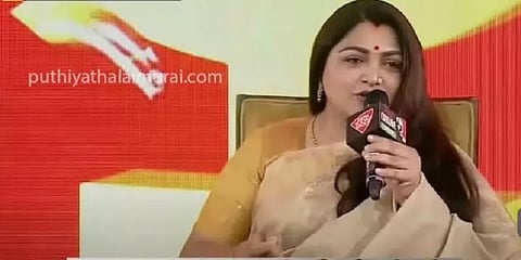 “அரசியலில் பெண்களின் உத்தரவுகளை ஏற்பதற்கு சில ஆண்கள் தயாராக இல்லை" - குஷ்பு பேச்சு