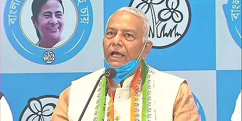 மோடி ஆட்சியில் ஜனநாயகத்திற்கு ஆபத்து ஏற்பட்டுள்ளது. - யஷ்வந்த் சின்ஹா ஆதங்கம்