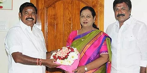 "ஜெயலலிதாவிடம் இருந்த பக்குவம், பழனிசாமியிடம் இல்லை" - பிரேமலதா பதிலடி