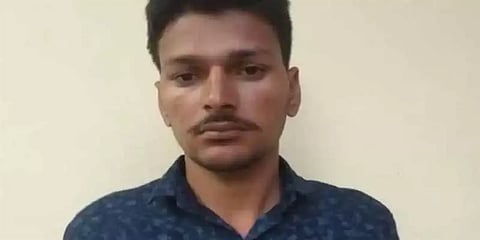 ராணுவ ரகசியங்களை பாகிஸ்தான் பெண் ஏஜெண்டுகளுடன் பகிர்ந்த குற்றத்திற்காக இந்திய வீரர் கைது!