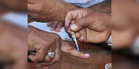 மேற்கு வங்கம் உள்ளிட்ட மாநிலங்களில் வெல்லப்போவது யார்? வெளியானது கருத்துக் கணிப்பு