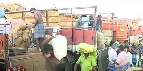 கோயம்பேடு சந்தையில் போலி முகவரி கொடுத்துவிட்டு மாயமான 2 கொரோனா நோயாளிகள்!