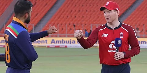 மீண்டும் டக் அவுட் ஆன கே.எல்.ராகுல் - 3வது டி20 போட்டியில் இந்தியா நிதான ஆட்டம்