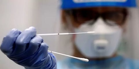 தஞ்சை: பள்ளிகளில் வேகமாக பரவும் கொரோனா பாதிப்பு