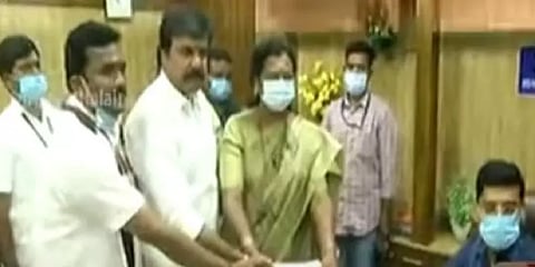 இலவசப் பொருட்களுக்கு பதிலாக கல்வி, மருத்துவத்தை இலவசமாகக் கொடுங்கள் - பிரேமலதா