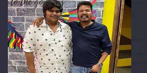 கார்த்திக் சுப்புராஜுக்கு ஸ்வீட் சர்ப்ரைஸ் கொடுத்த ஷங்கர்!