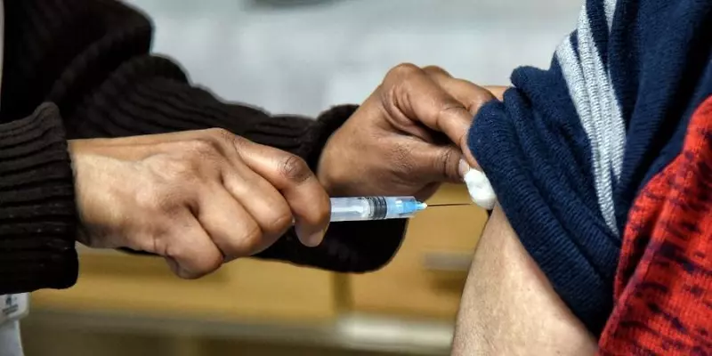 கோவிஷீல்டு 2வது டோஸ் தடுப்பூசி கால இடைவெளியை நீட்டிக்க கடிதம்