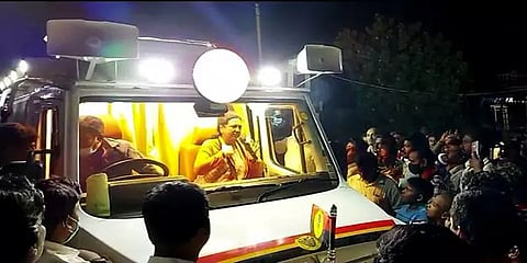 கொரோனாவை வைத்து குழப்ப பார்க்கிறார்கள்; நாங்கள் அஞ்சமாட்டோம் - பிரேமலதா விஜயகாந்த்